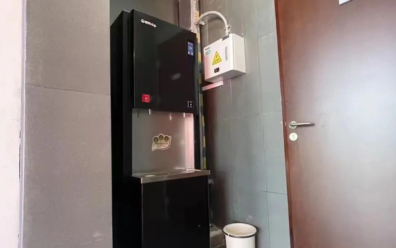 1648545754176738.jpg 研究院飲水機.jpg